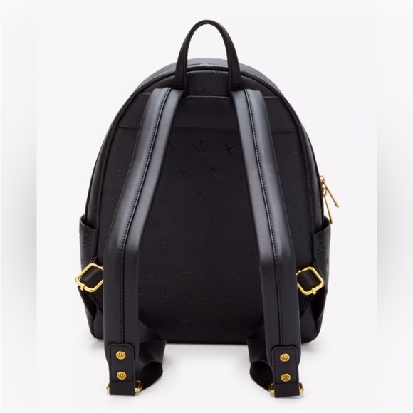 Loungefly Disney Pirates of the Caribbean Jack Sparrow
Mini Backpack NWT 🏴‍☠️ - Picture 3 of 14